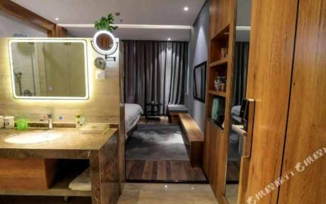 Milan Hotel