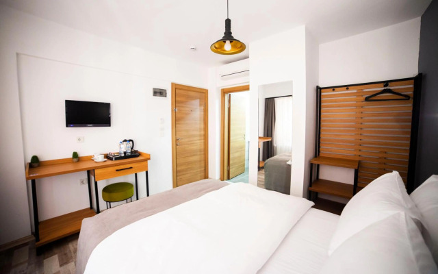 Set Ozer Hotel