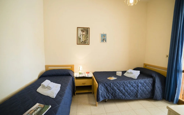 Villetta Tesea In Residence Near The Sea