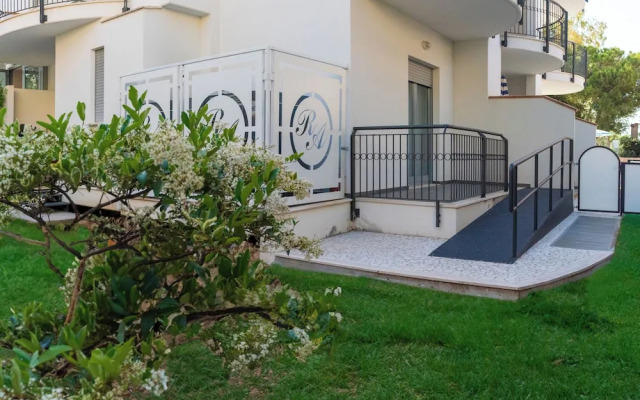 Altamira Residence