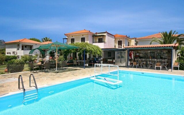 Hotel Pela