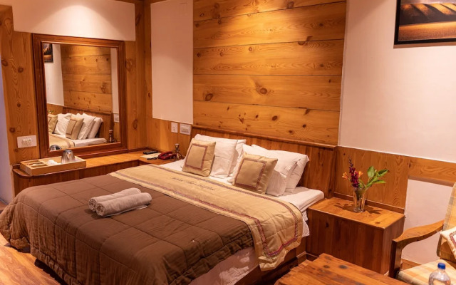 OYO Premium Log Huts