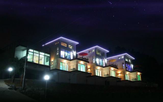 Namhae Nurimaru Pension