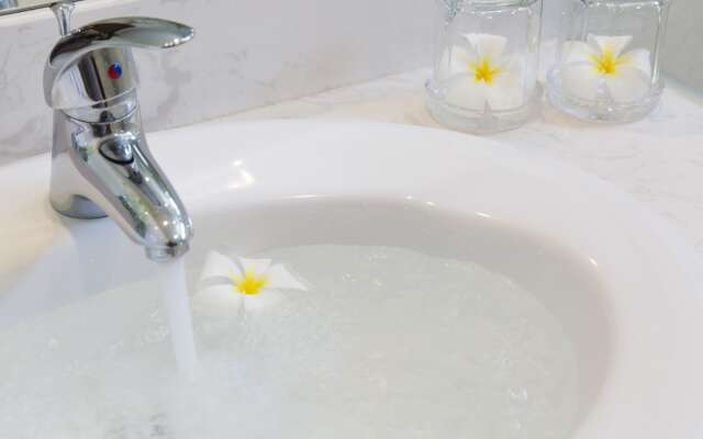 Galliot Hotel Nha Trang