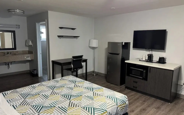 Studio 6 Suites Vancouver, Wa - Waterfront