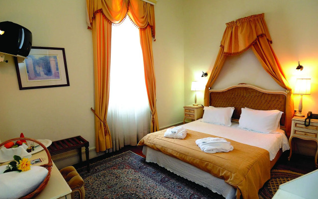 Pyrgos of Mytilene Hotel