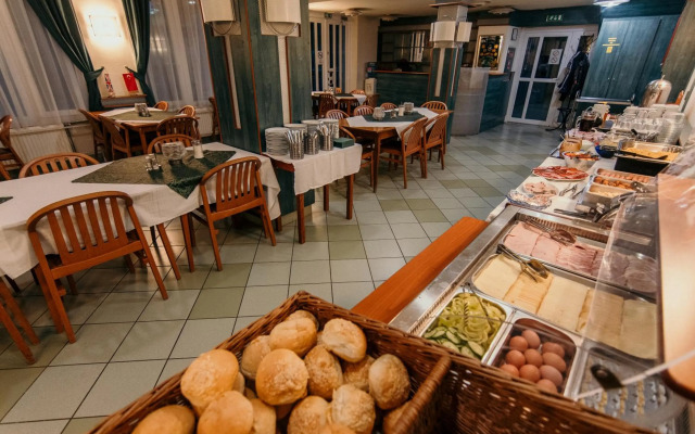 Tisza Sport Hotel