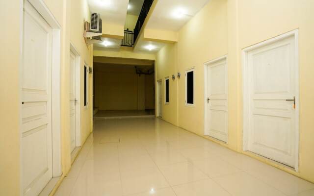 OYO 998 La'ana Residence Syariah