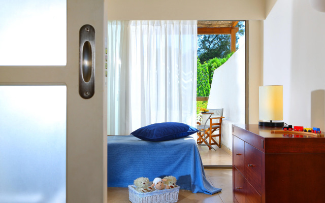 Apollonia Beach Resort & Spa