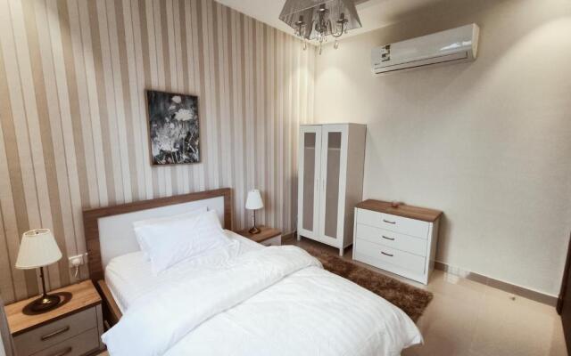 the F residence, Elegant & Luxury