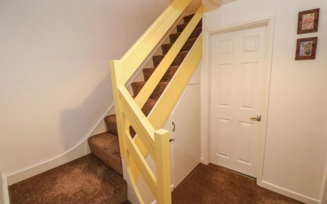 Flat 6