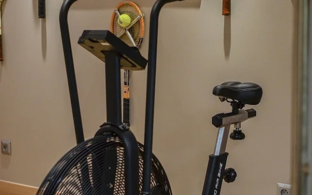 AGA Tenis Apartments by Radwanska