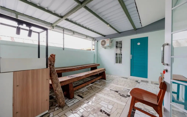 RedDoorz Syariah near Kedungmundu Semarang