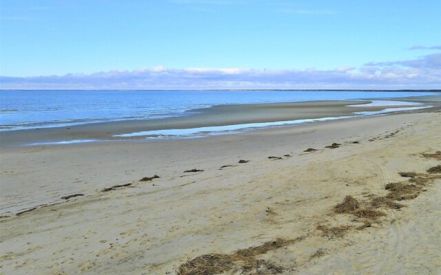 92 Eaton - 2 Bedroom Condo