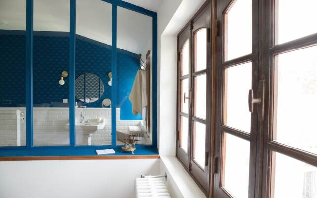 Maison et table d'hôtes le Camélia Blanc