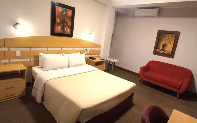 Javier Prado Inn