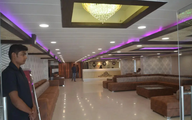 Hotel Rajeev Regency