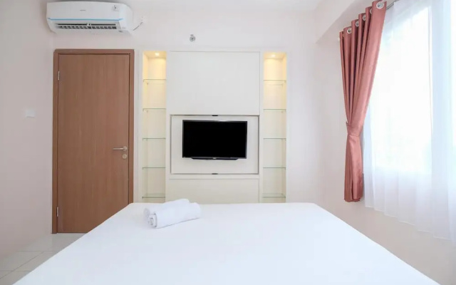 Comfort 2BR at 15th Floor Podomoro Golf View Apartment – Guest Rooms – Depok