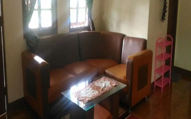 Villa Kota Bunga Anyelir