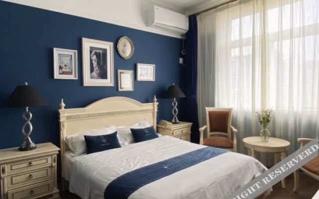 Tianjin Xiangjiang Holiday Hotel