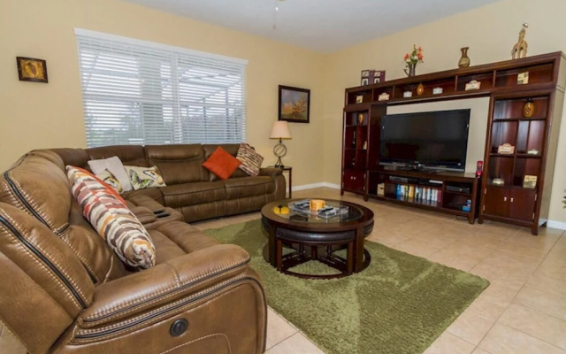 Maingate West Haven Villa