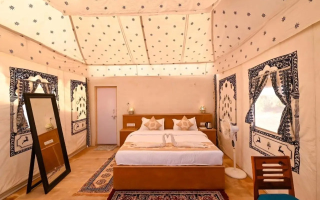 Best Desert Camp In Jaisalmer Red Velvet