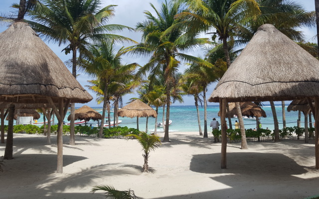 Akumal Caribe