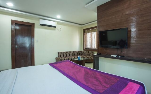 OYO 5738 Hotel Lords Inn