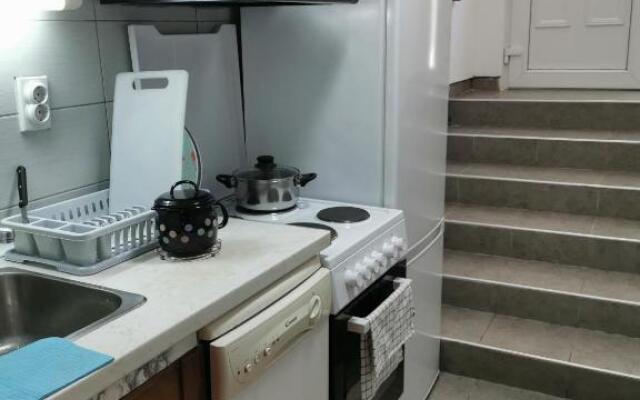 Cosy Garden apartment, center