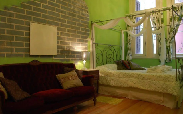 Petit Hotel El Vitraux