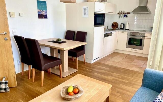 Manuela 11 by SMR Luxury Apartments