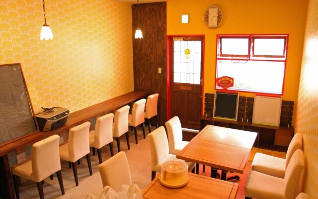 Yadocafe Chelsea's Rainbow B&B