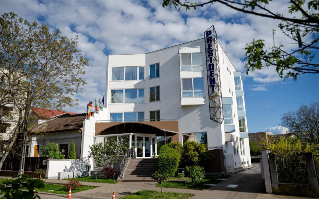 President Hotel