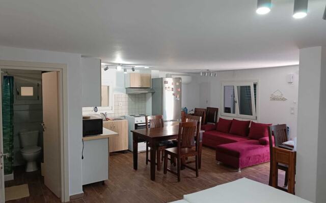 Thor & Freyja's of Poseidonia Syros Holiday House