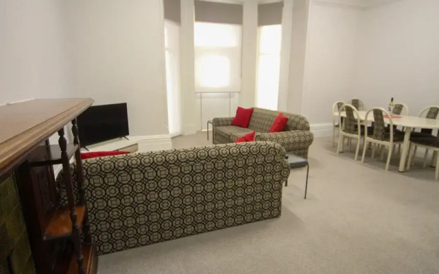 Seafield Tower Glenelg Apartment no 2