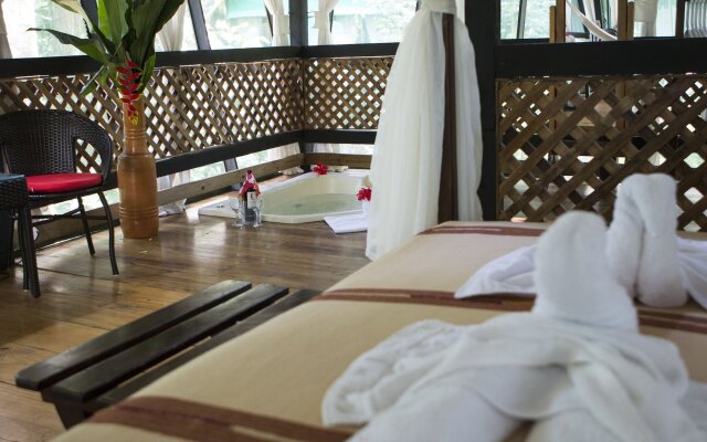 Almonds and Corals Boutique Hotel