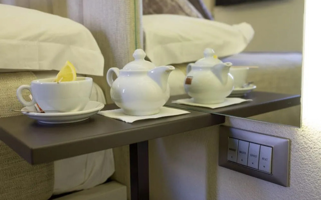 Room 230 Roma Luxury Suites