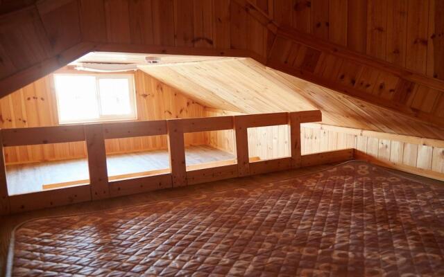 Fragrant Tree Pension