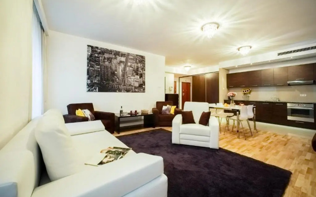 Platinum Towers E-Apartments