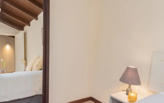 Plinio 10 in Como With 2 Bedrooms and 2 Bathrooms
