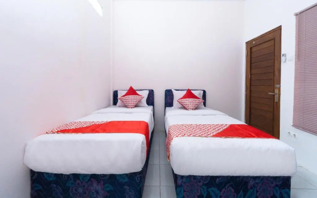 OYO 3006 Falisha Homestay Syariah