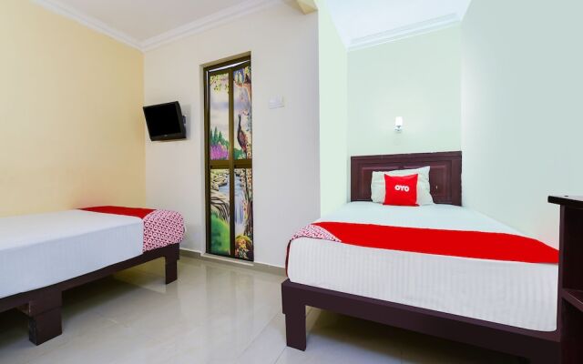 OYO 90562 J Hotel PJ