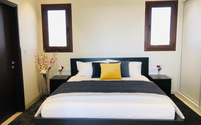 1-Bedroom in Forest Island & Oceanside View