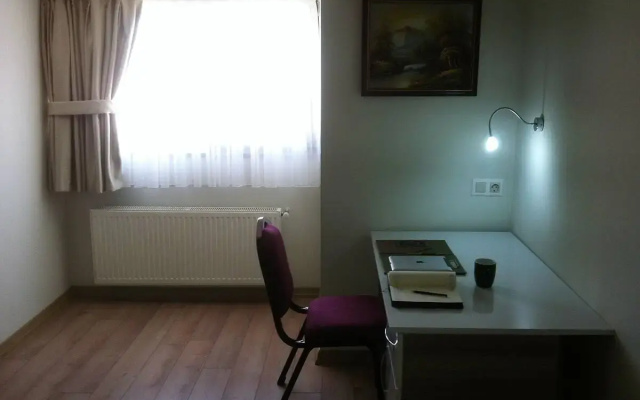 Bayrambey Otel