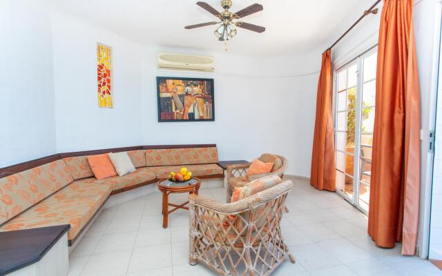 Altamar 28 with terrace&pool By CanariasGetaway