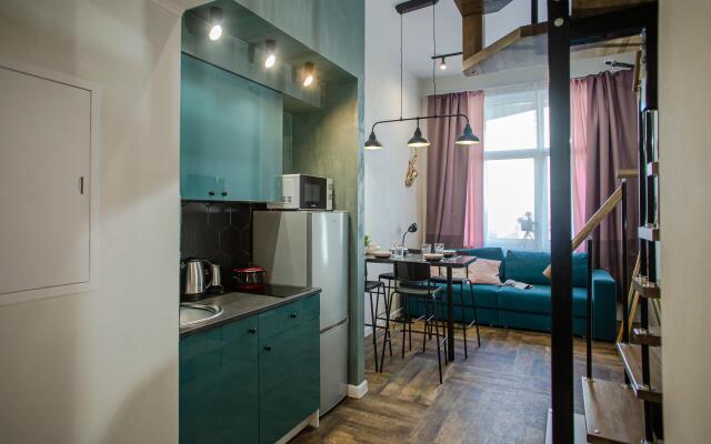 ElenaSweetHome duplex apartments near Moscow shopping center and Sadovod