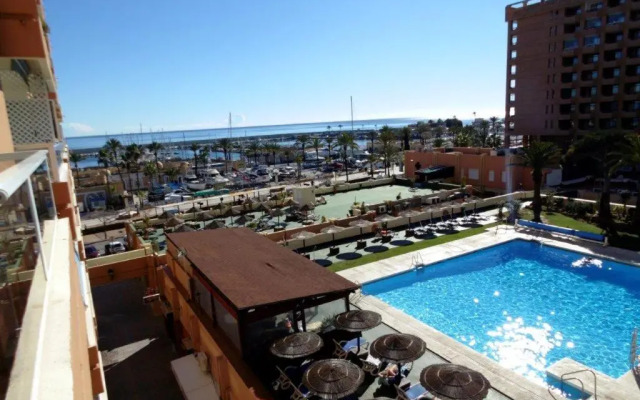 Appartement 1st lign on the beach