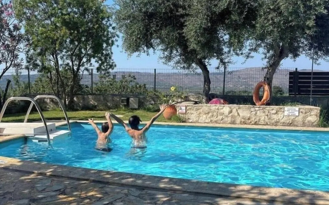 Villa Aloni-traditional Stone Villa With Nice View,pool and Garden