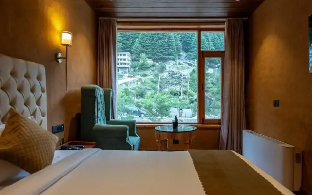 WOW STAYZ2 The Shaurn Resort