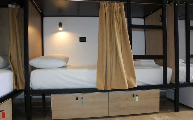 Central Boutique Hostel